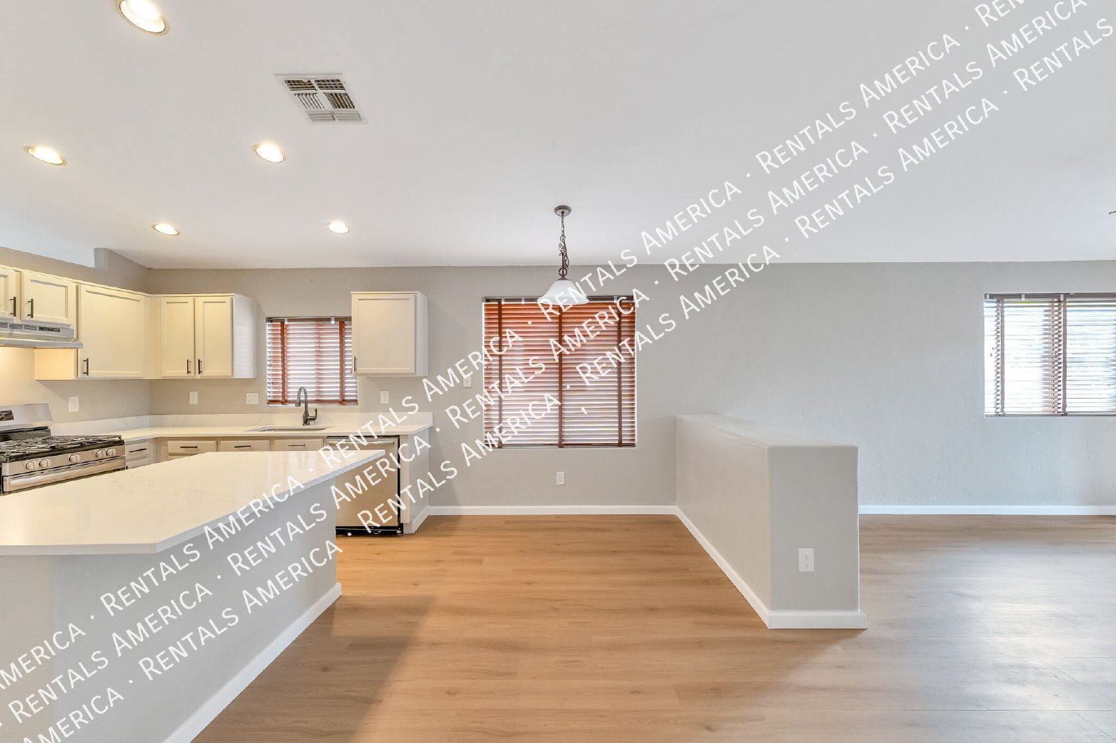 Rancho Vistoso! 4 bd/2 ba property image
