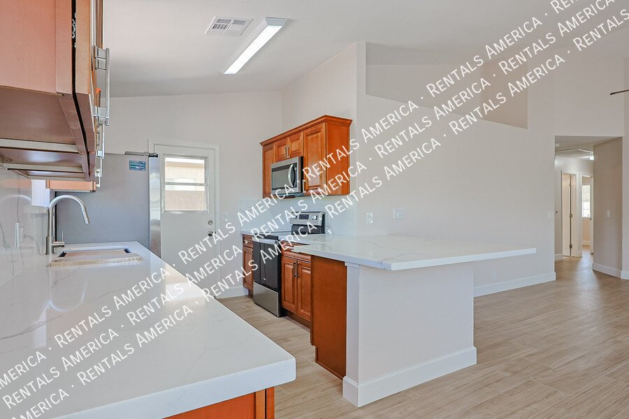 Special Leasing Incentive: $175 Monthly Rent Credit for the 12-Month L property image