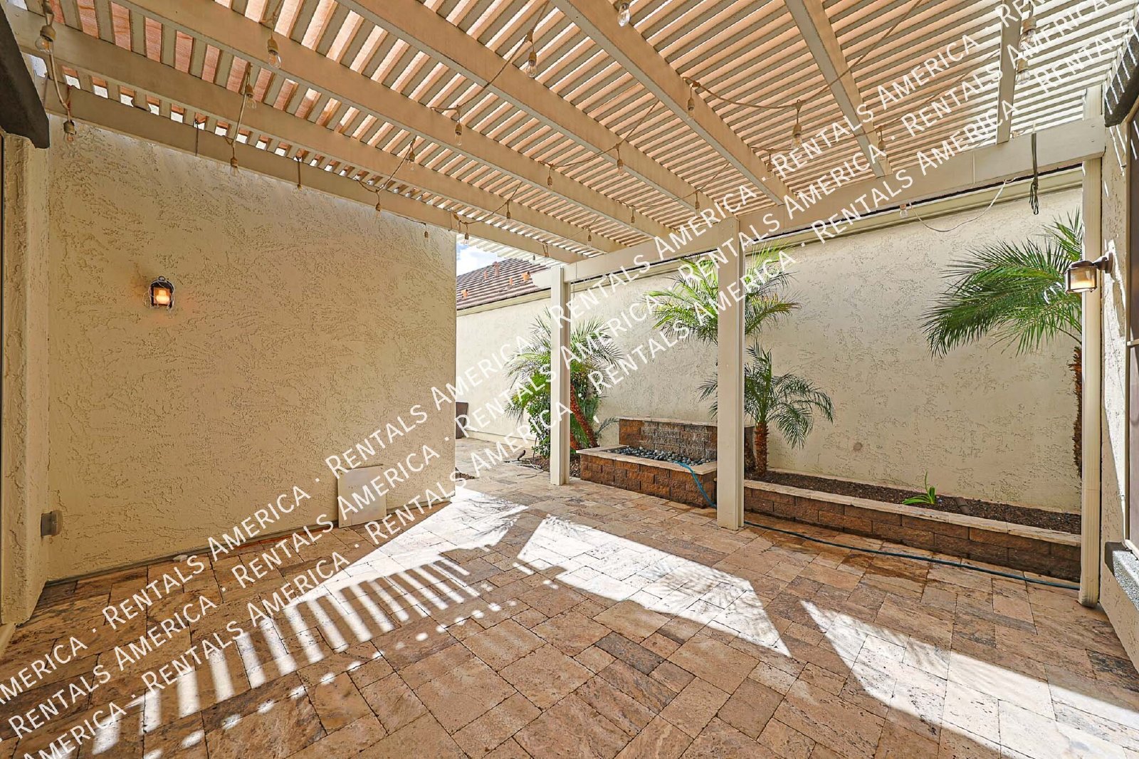 Beautiful 3bdrm home in Gated Community! property image