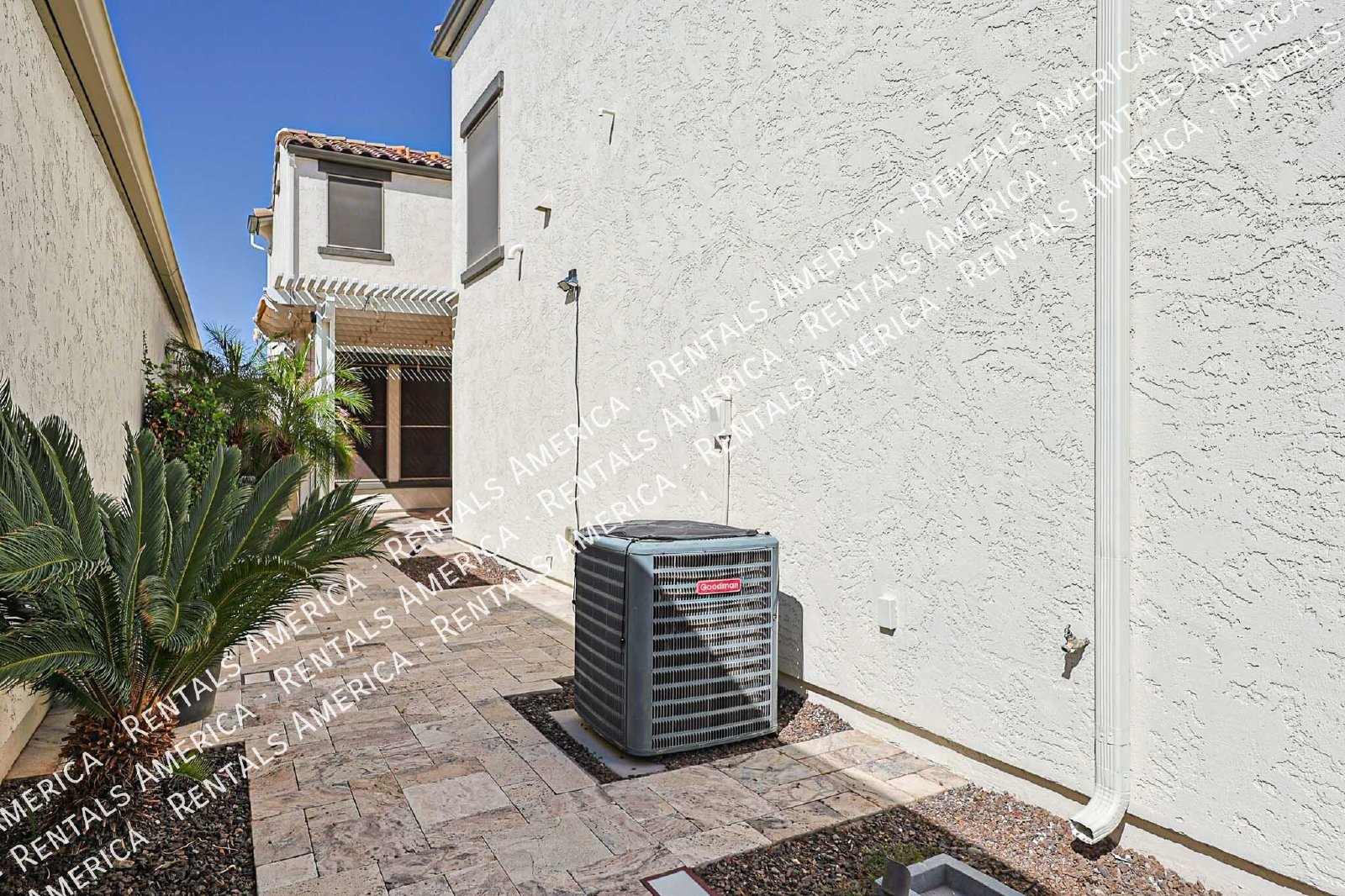Beautiful 3bdrm home in Gated Community! property image