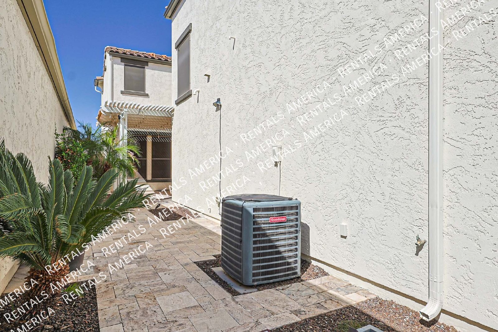 Beautiful 3bdrm home in Gated Community! property image
