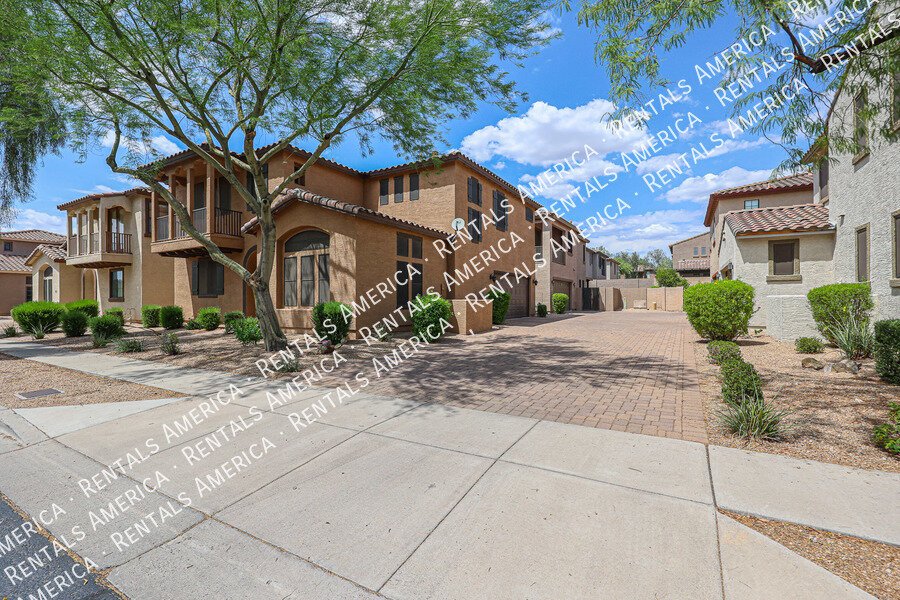 Make this beautiful North Phoenix home yours today! property image