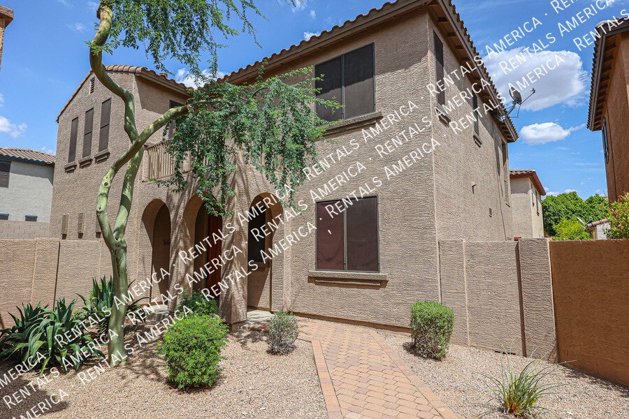 Make this beautiful North Phoenix home yours today! property image