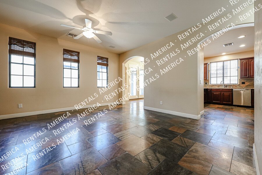 Make this beautiful North Phoenix home yours today! property image