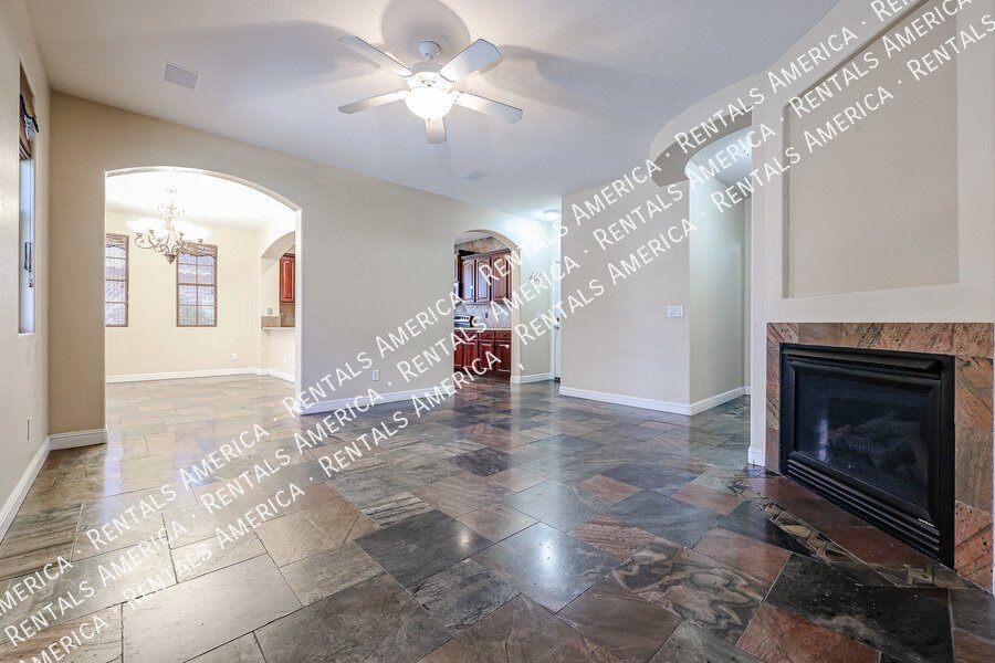 Make this beautiful North Phoenix home yours today! property image