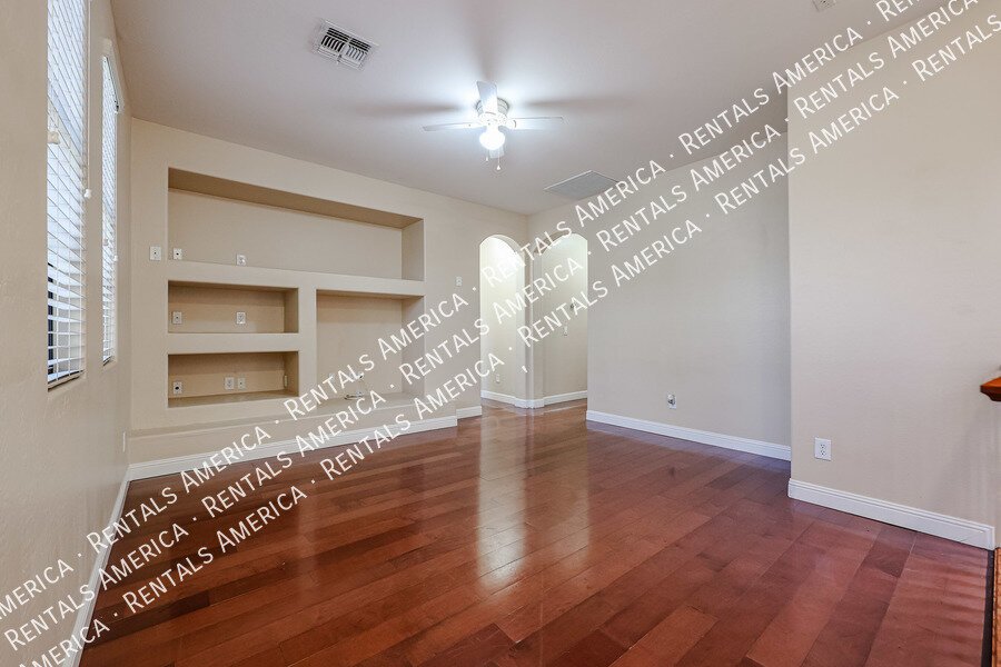 Make this beautiful North Phoenix home yours today! property image