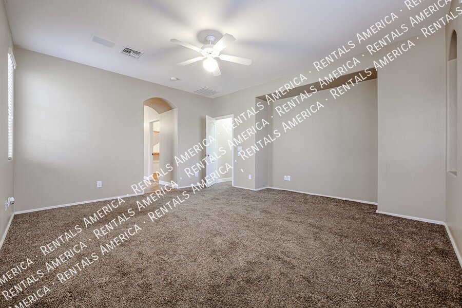 Make this beautiful North Phoenix home yours today! property image