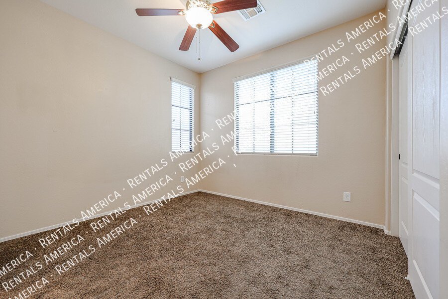 Make this beautiful North Phoenix home yours today! property image