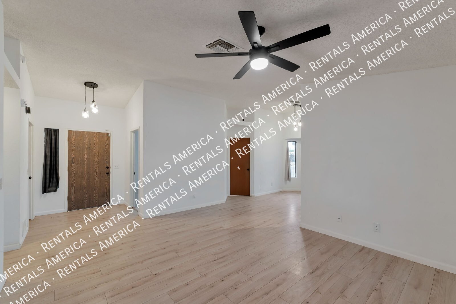 6121 S Birchwood Dr property image
