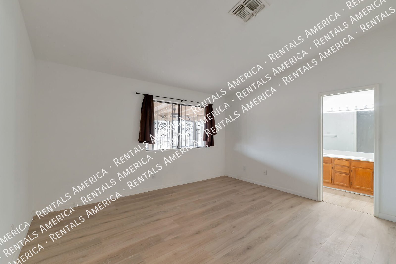 6121 S Birchwood Dr property image