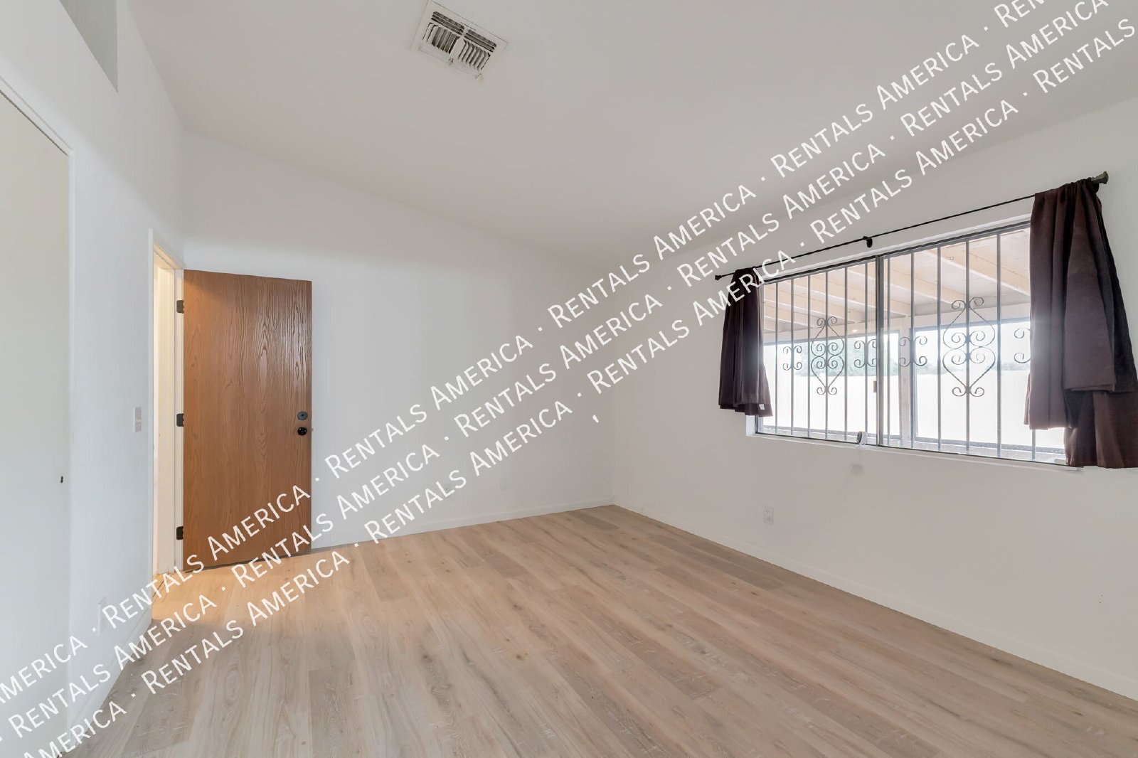 6121 S Birchwood Dr property image