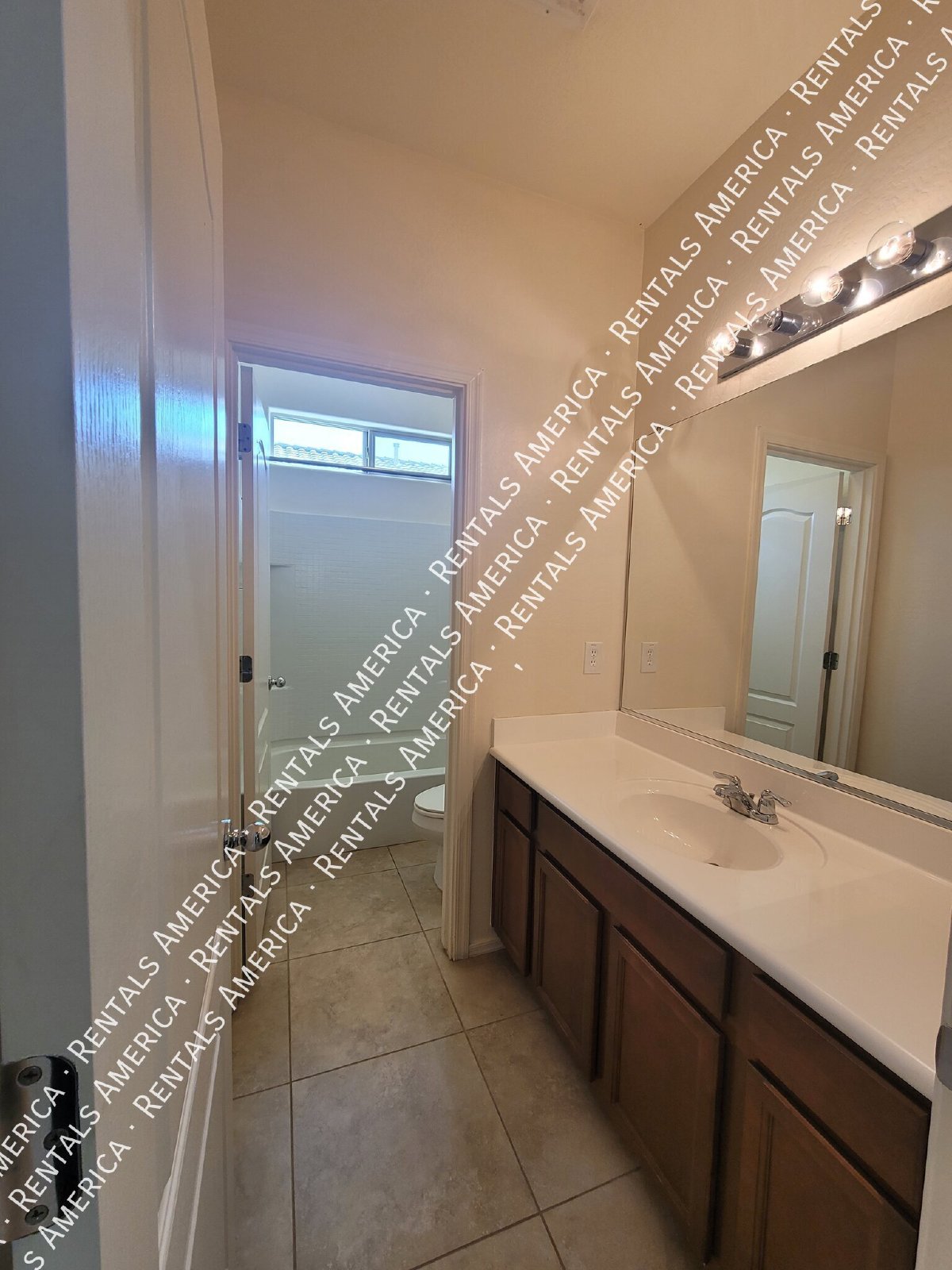 *2 weeks free with a signed 12 month lease* property image