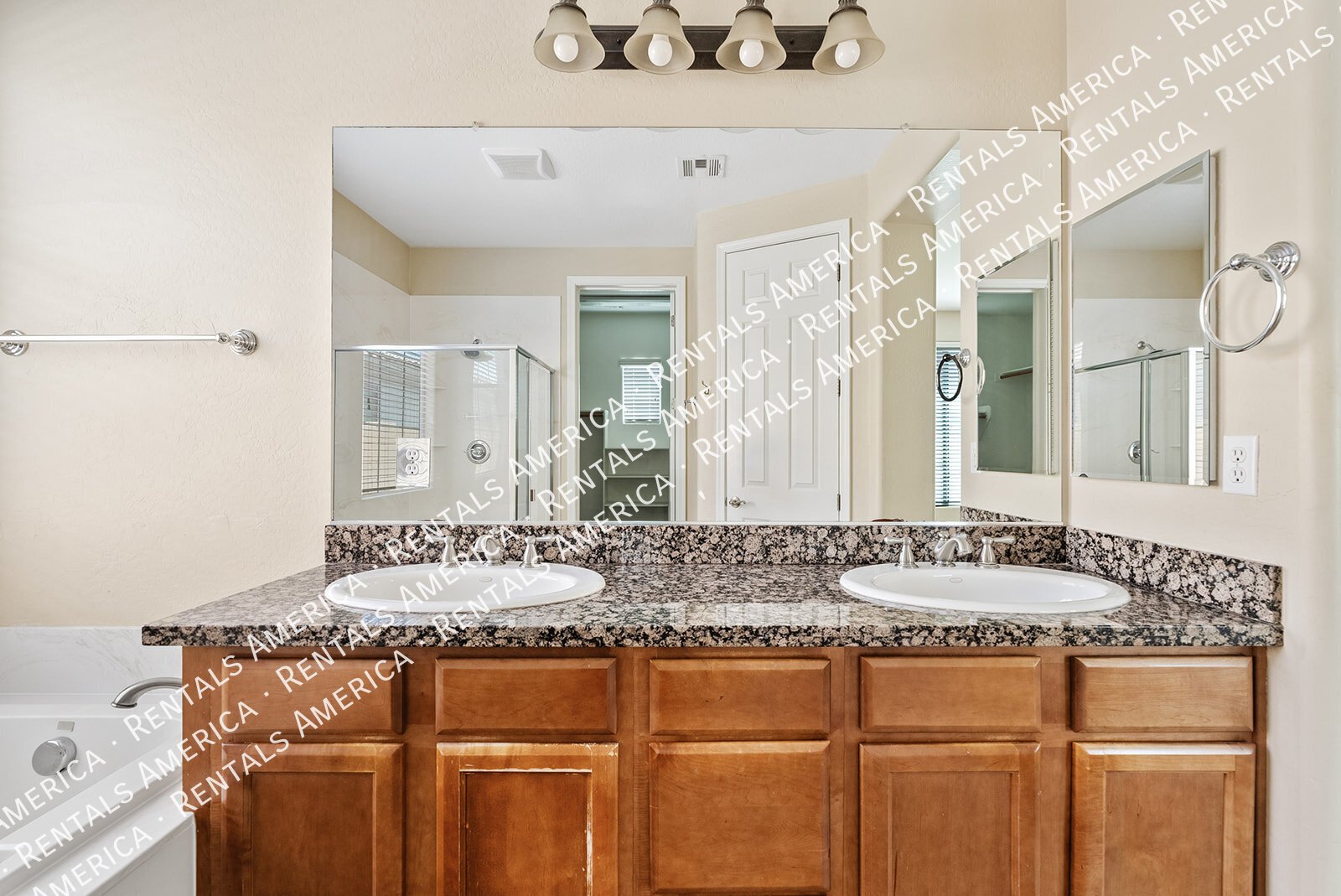 Beautifully Updated Chandler Home with Fresh Paint Inside and Out! property image