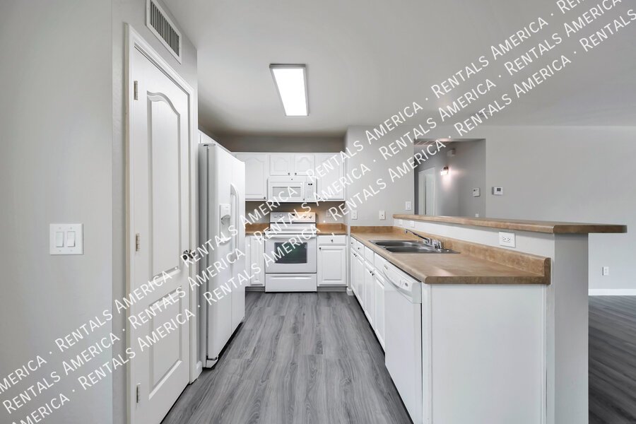 *Move in by November 1st and get Novembers rent Free!* property image