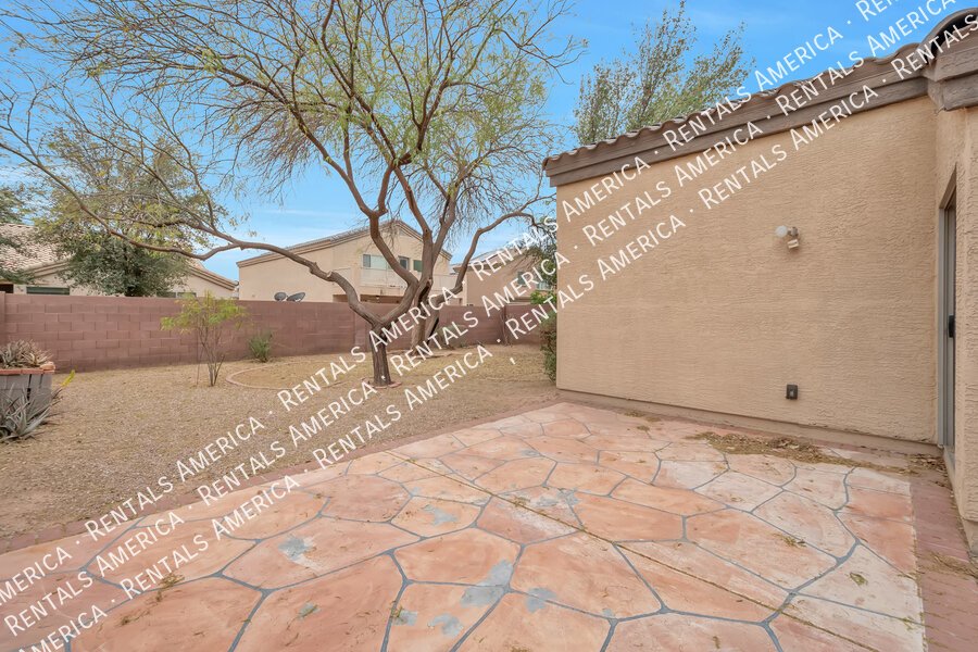 *Move in by November 1st and get Novembers rent Free!* property image