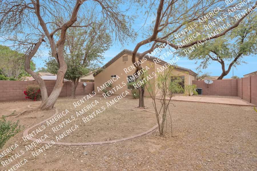 *Move in by November 1st and get Novembers rent Free!* property image