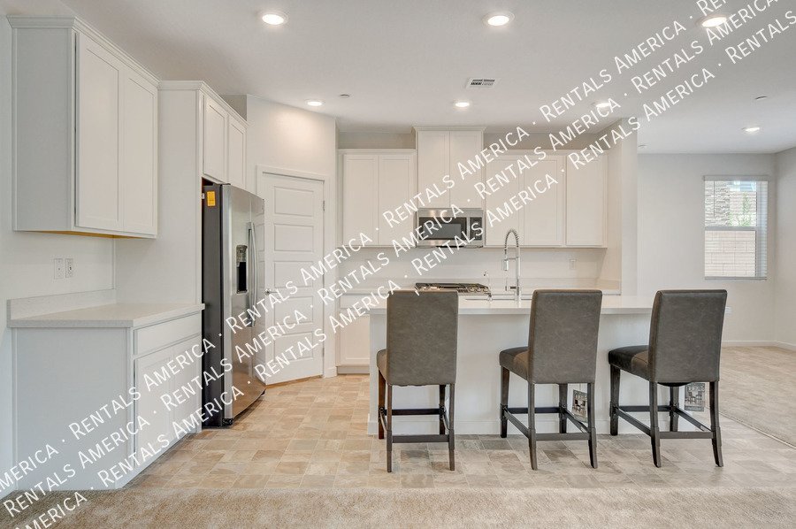 WELCOME HOME! Lake Las Vegas STUNNER! ! property image