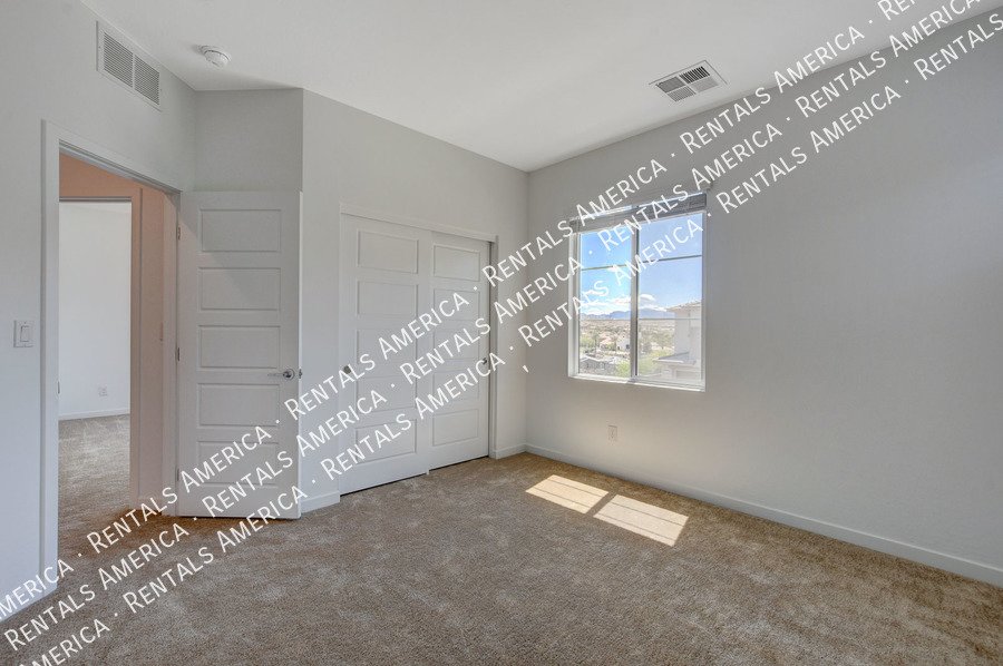 WELCOME HOME! Lake Las Vegas STUNNER! ! property image