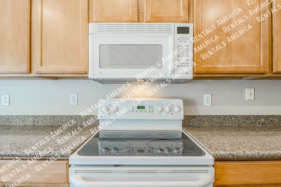 Incredibly Charming Home in Carefree Crossing property image