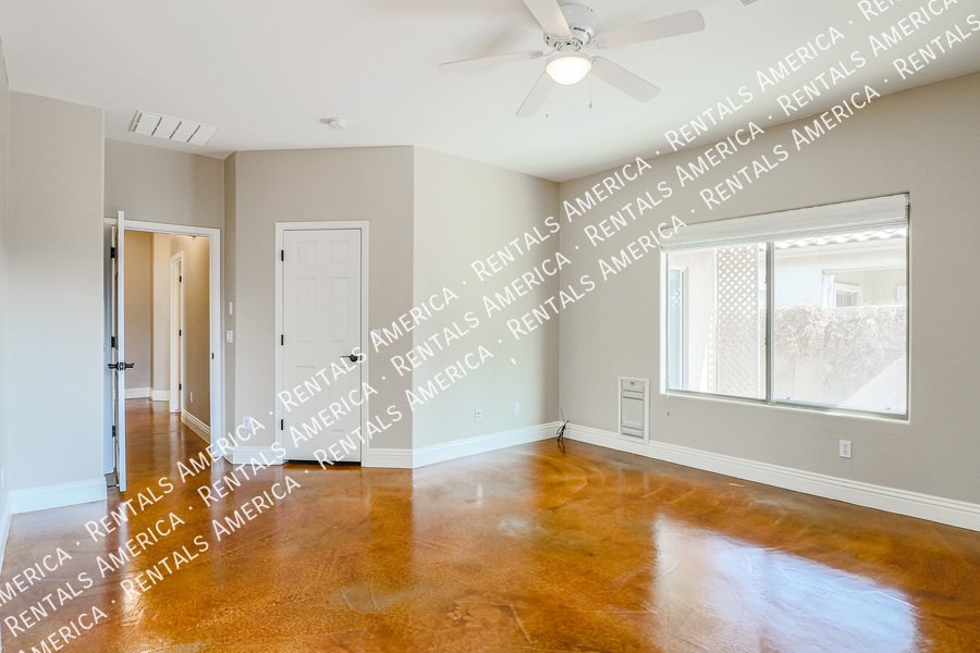 Incredibly Charming Home in Carefree Crossing property image