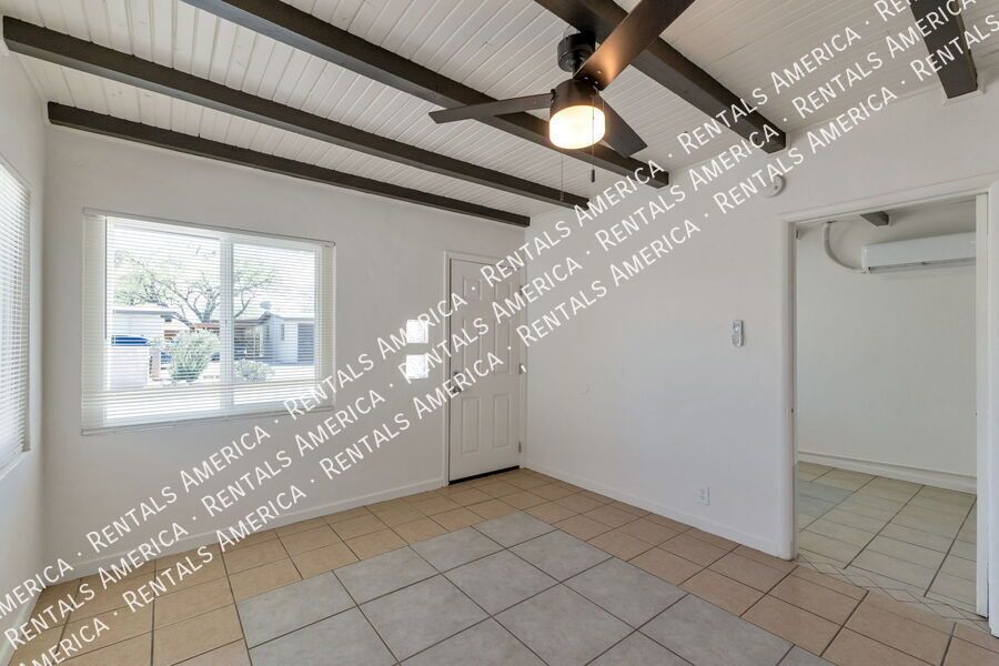 Charming 1 Bed / 1 Bath in Central Tucson property image