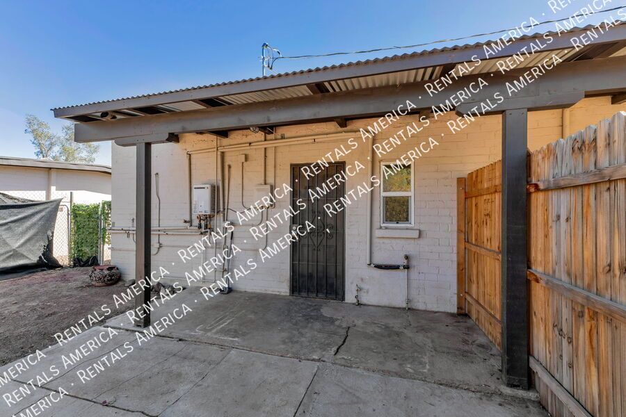 Charming 1 Bed / 1 Bath in Central Tucson property image